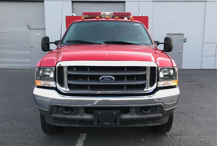 2002 Ford F-550 Brush/Rescue Truck - Front View