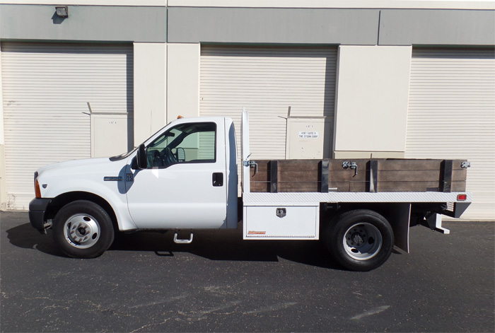 2005 Ford F-350 XL 9' Stakebed w/ Only 15K - Driver Side