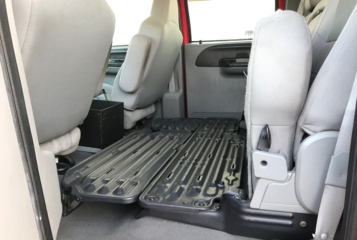 2007 Ford F-450 XLTL 4 x 4 Crew Cab Utility - Inside Driver Side - Rear 2
