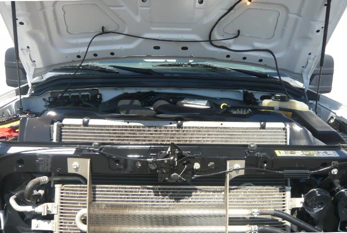 2008 Ford F-350 XL Super Duty Super Cab 4 x 4 Utility  & 83K - Engine Compartment