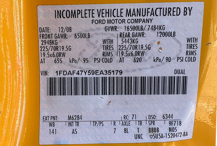 2009 Ford F-450 4WD 10' Flatbed  - Federal Label