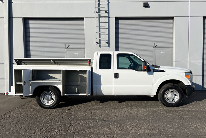 2011 Ford F-350 XL Utility - Boxes - Passenger