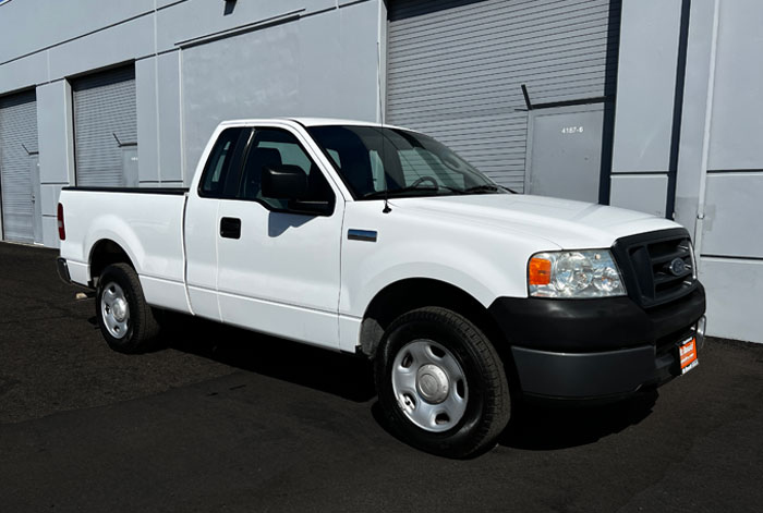 2005 Ford F-150 Pickup w/ Only 80K