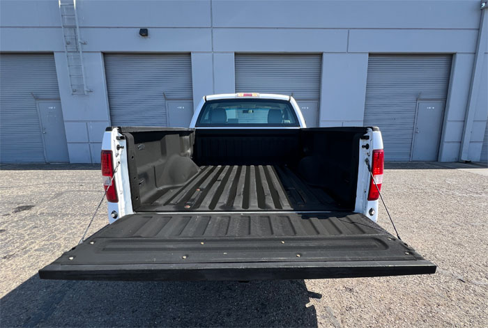 2005 Ford F-150 - Rear View 1