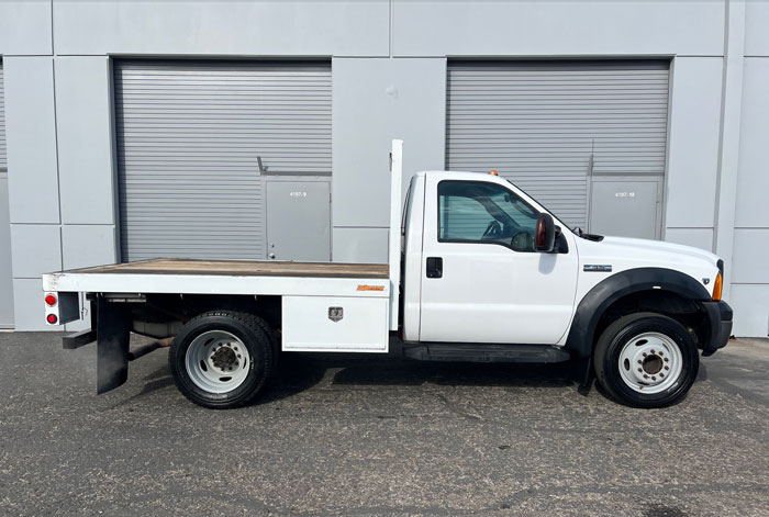 22006 Ford F-450 9' Stakebed - Passenger Side