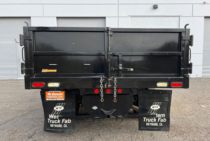 2006 Ford F-450 4WD Dump  - Rear View
