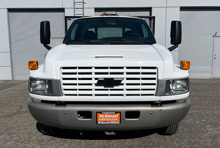 2008 Chevy C4500 9' Dump - Front View