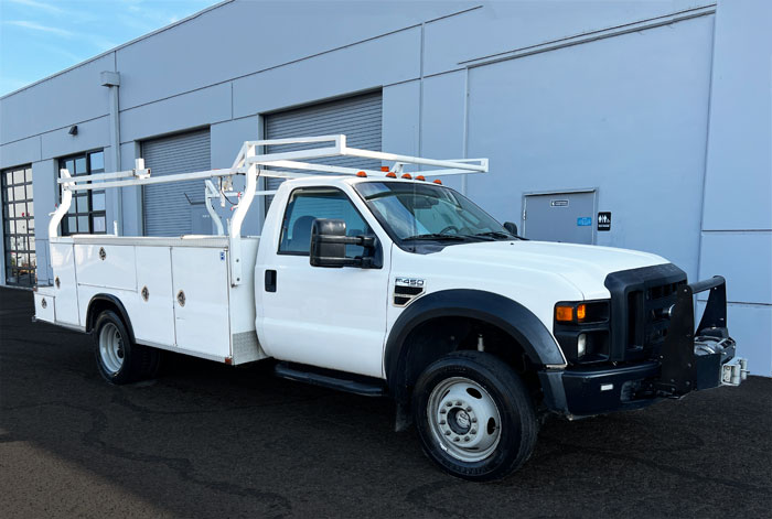 2008 Ford F-450 4WD Utility w/ 109K  