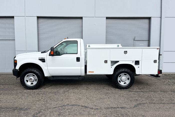 2009 Ford F-350 4WD  - Driver Side