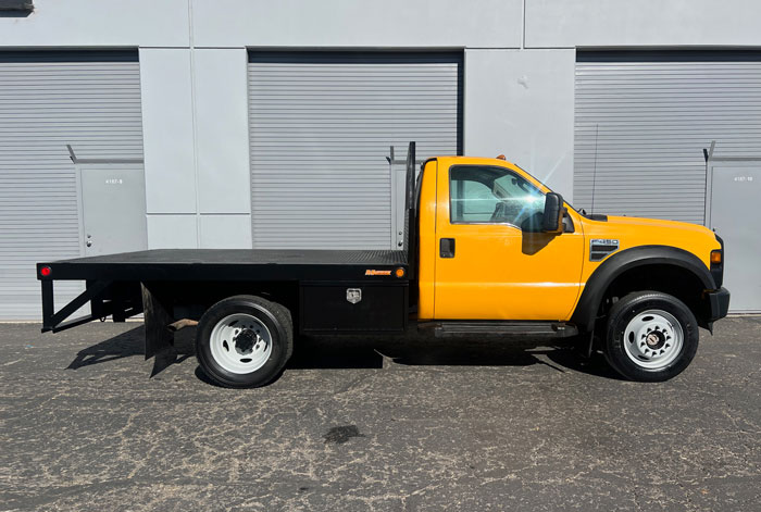 2009 Ford F-450 4WD 10' Flatbed  - Passenger  Side