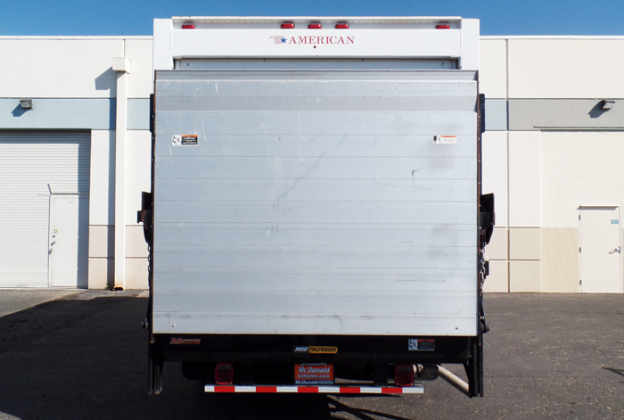 2011 Chev G4500 14’ Refrigerated Van w/ Only 27K, Electric Standby & Railgate - Rear