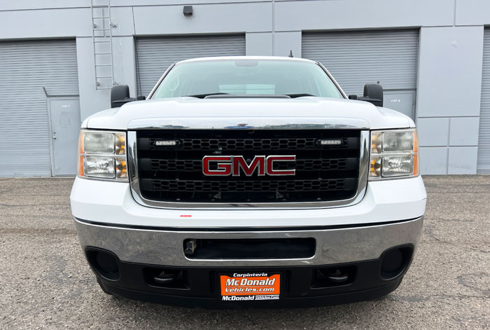 2012 GMC Sierra C2500 HD Pickup - Front View
