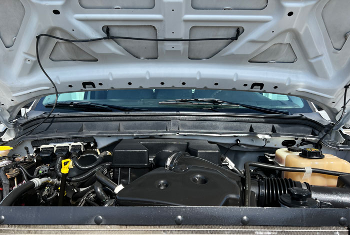 2012 Ford F-350 10' Flatbed - Engine Compartment