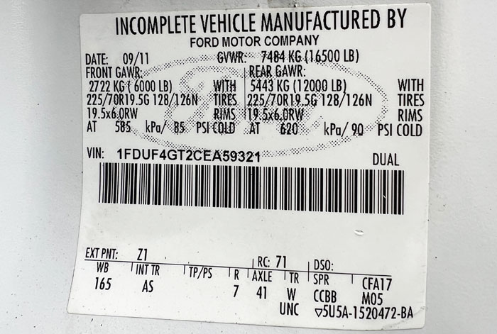 2012 Ford F-450 Utility - Federal Label
