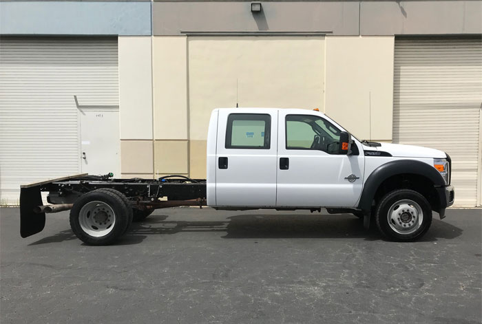 2012 Ford F-550 Crew Cab 4WD 6.7L Power Stroke Diesel - Passenger Side