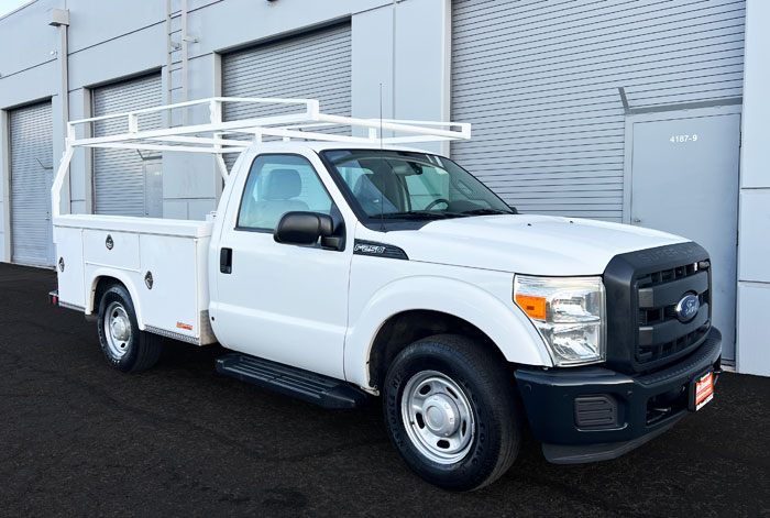 2013 Ford F-250 SD Utility w/ 104K