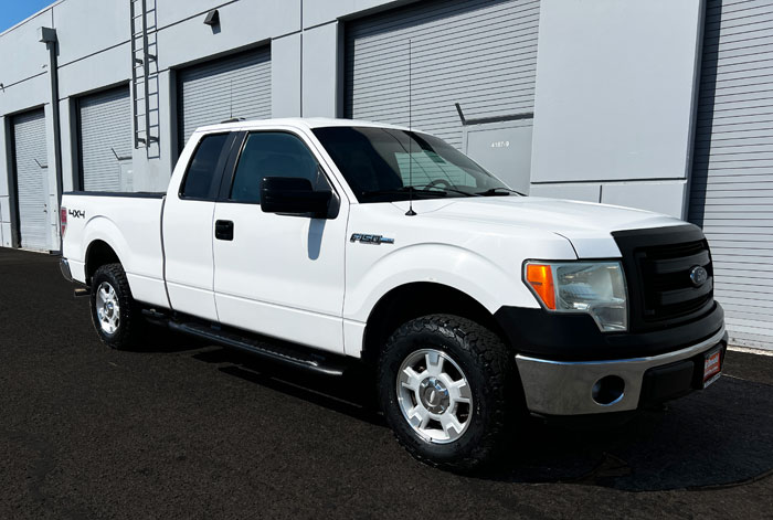 2014 Ford F-150 4WD Extended Cab Pickup w/ O93K