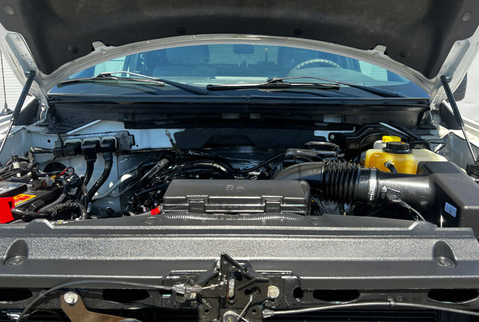 2014 Ford F-150 - Engine Compartment