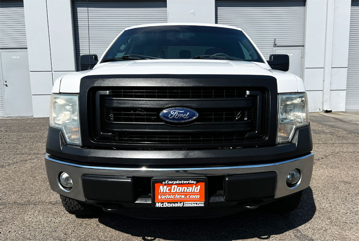2014 Ford F-150 - Front View