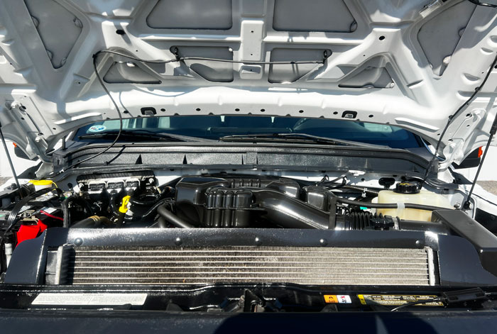 2015 Ford F-350 Utility - Engine Compartment