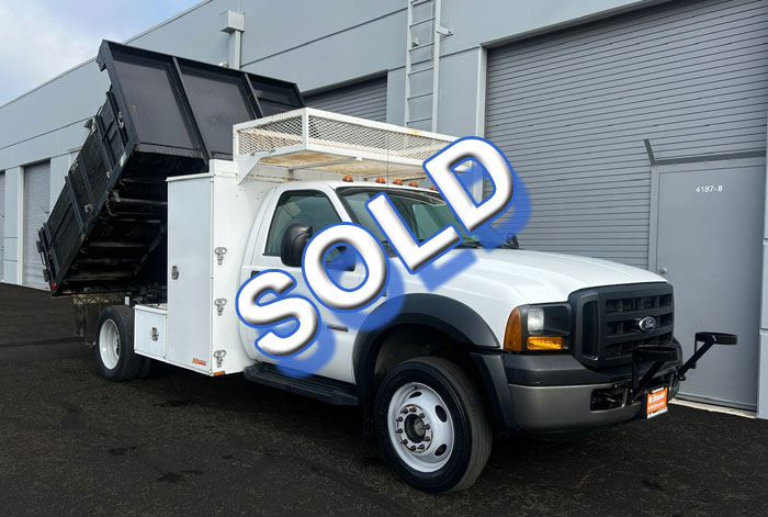 2006 Ford F-550 4WD Diesel Dump w/ Only 40K  
