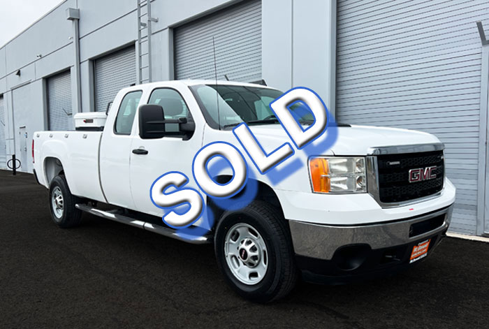 2012 GMC Sierra 2500HD  Extended Cab Pickup w/ Only 87K