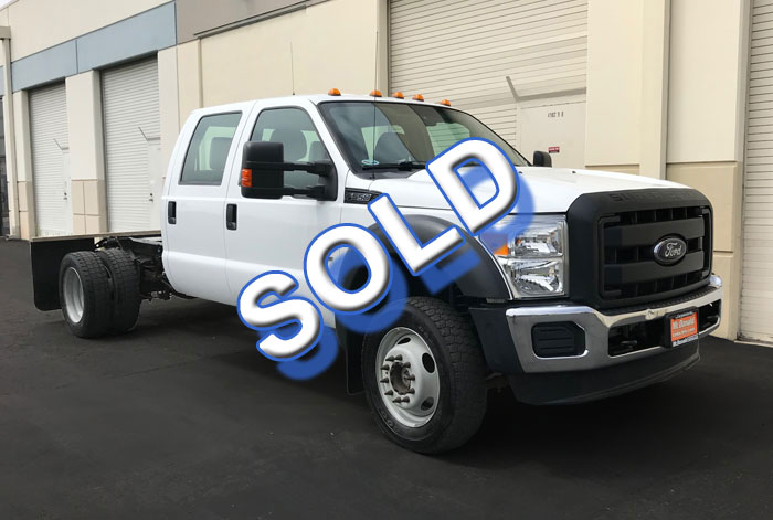 2012 Ford F-550 Super Duty XL 4 x 4 Cab & Chassis w/ 140K 