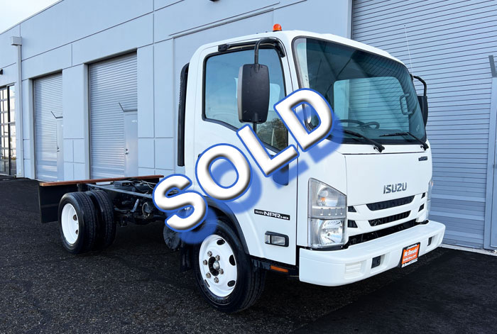 2018 Isuzu NPR HD Cab & Chassis w/ 117K 